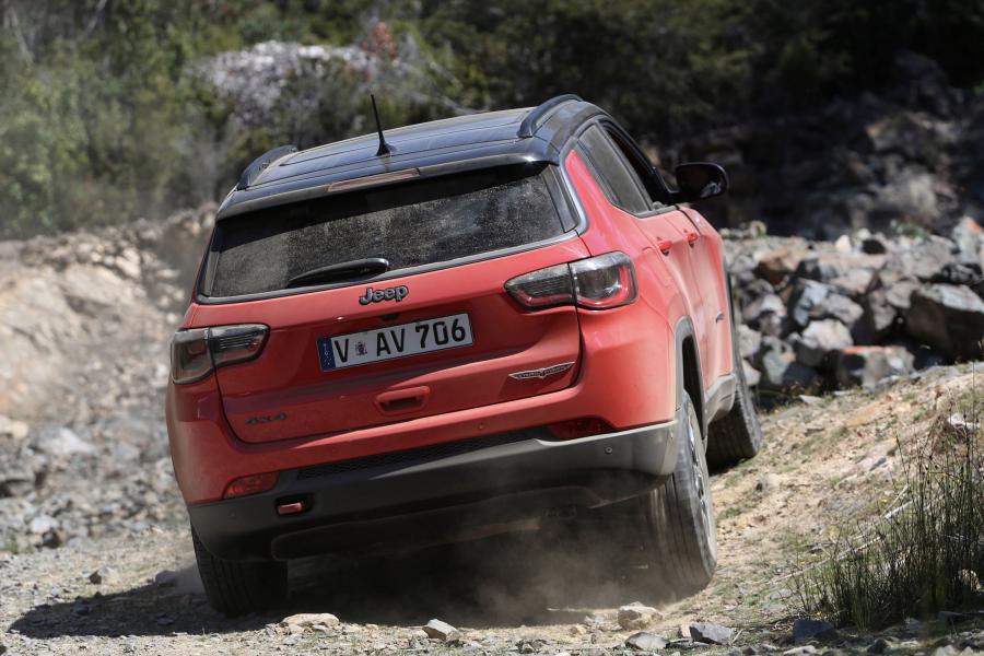  Jeep Compass Trailhawk (MP) 2017 года  (AU) (фото 35 из 46)